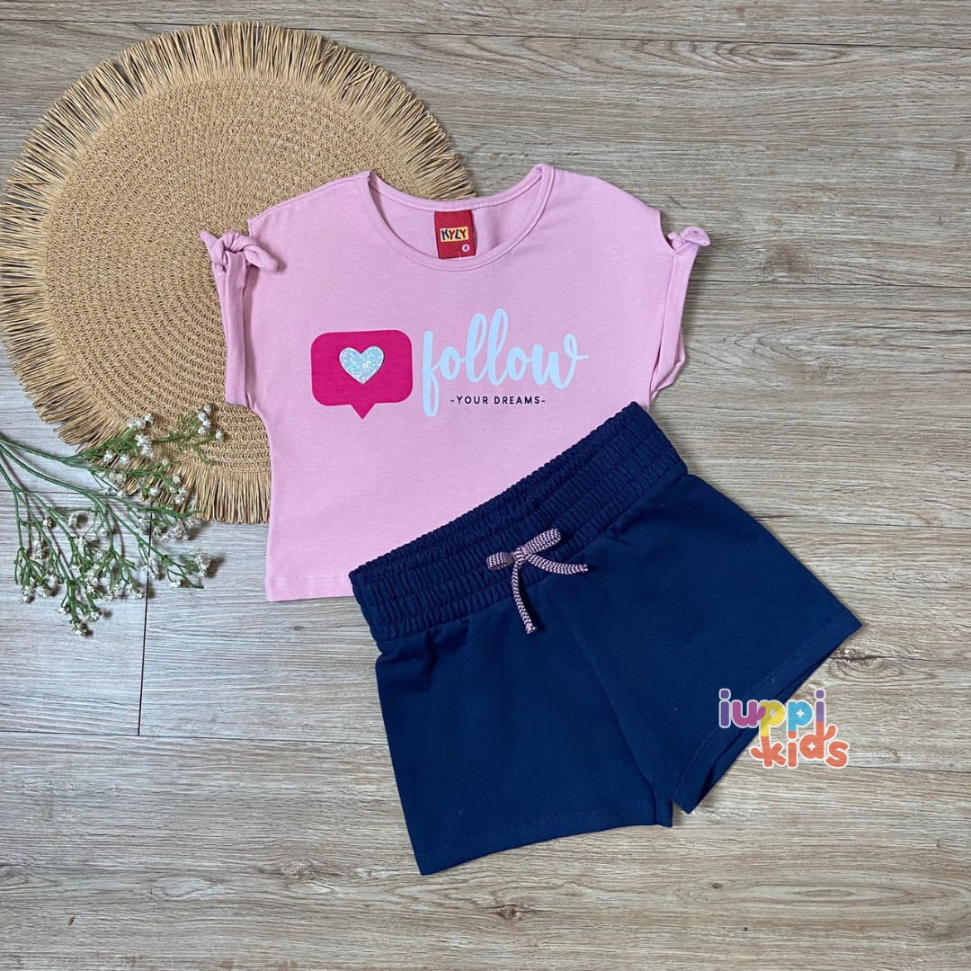 CONJUNTO KYLY BLUSA CROPPED ROSA CHARLOTTE E SHORTS FOLLOW