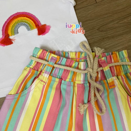 CONJUNTO KUKIE BLUSA E SHORTS COLORIDO ARCO-ÍRIS